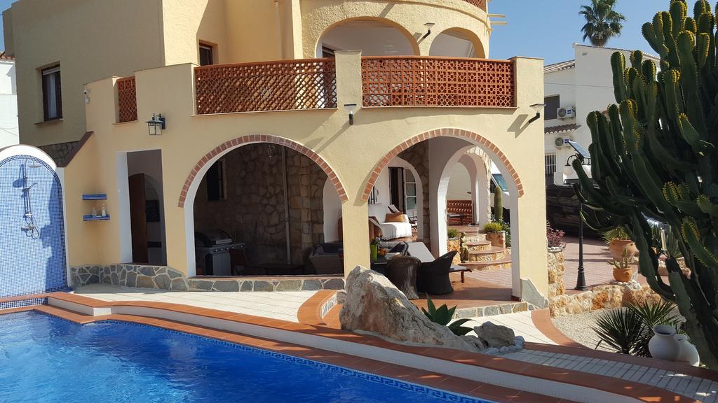 Villa Vid-Bil Кальпе Экстерьер фото